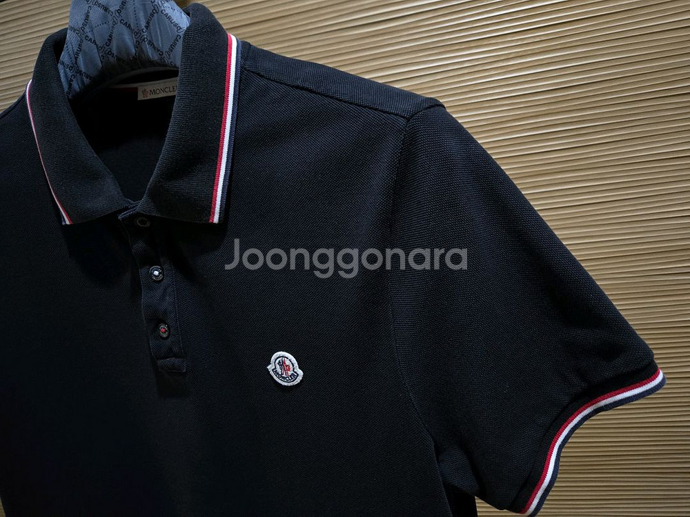 몽클레어 와펜 반팔티 L. 구찌,톰브라운,스톤아일랜드--2