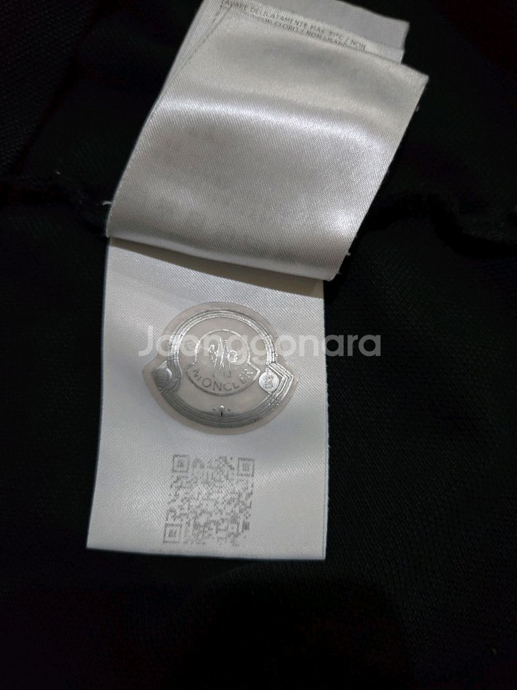 몽클레어 와펜 반팔티 L. 구찌,톰브라운,스톤아일랜드--6