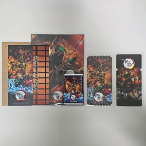 <극장판 귀멸의 칼날: 무한성편> TTT + 시그니처 아트카드 + 오리지널 티켓 + 스페셜 티켓