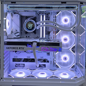 9950x3d, 5080 화이트 튜닝pc팝니다