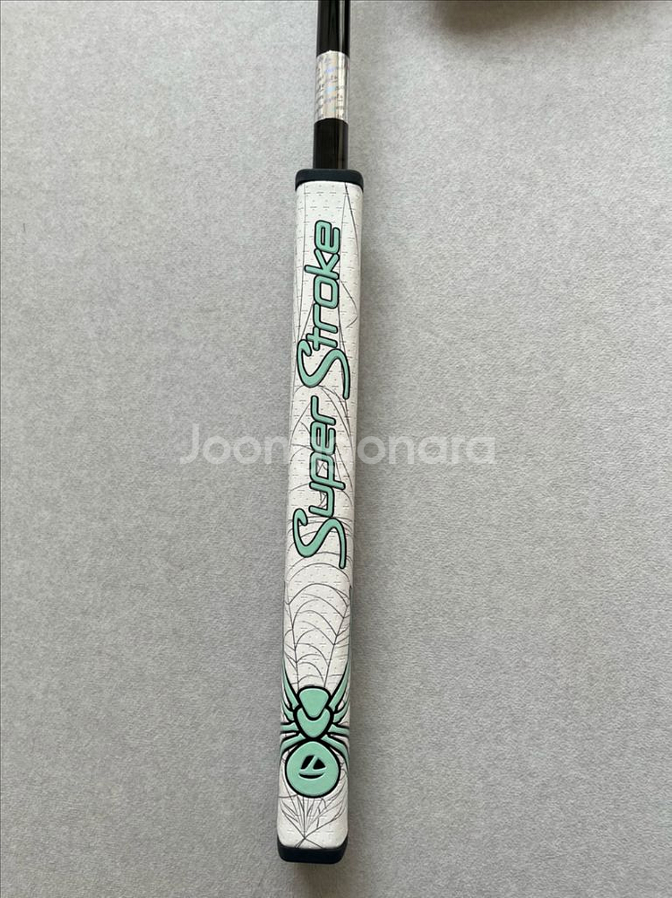 테일러메이드 스파이더 투어x 32인치 민트--1