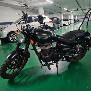 로얄엔필드 22년식 메테오350