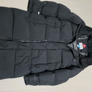 콜롬비아 옴니히트 롱패딩 95m사이즈