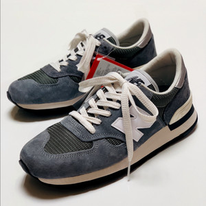 뉴발란스 M990GR1 270