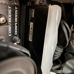 클레브 DDR4 3200 RGB 메모리 16GB