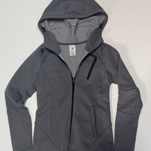 여성 데상트 기능성 트레이닝 기모 후드집업 그레이