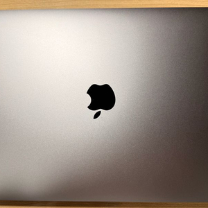 맥북에어 M1 13인치 8GB 256 판매해요