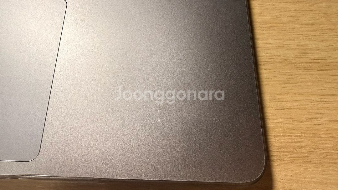 맥북에어 M1 13인치 8GB 256 판매해요--13