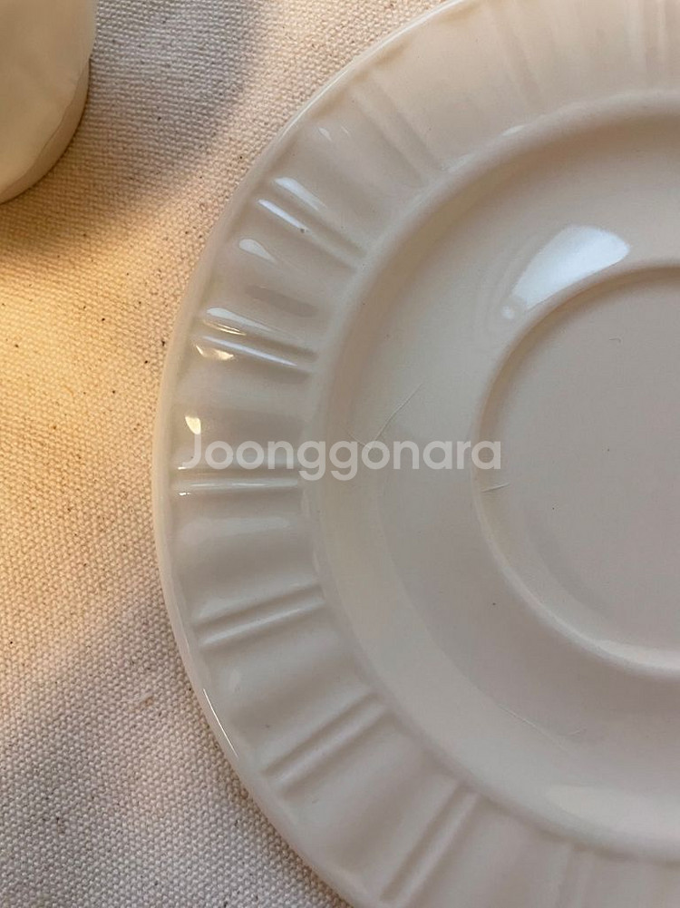 프리미엄 화이트 포슬린 양각음각 커피잔 찻잔 아스티에풍--4