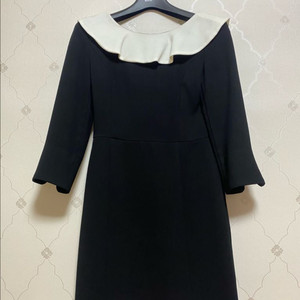 큰 카라 청순함 끝판왕 블랙&화이트 원피스 S