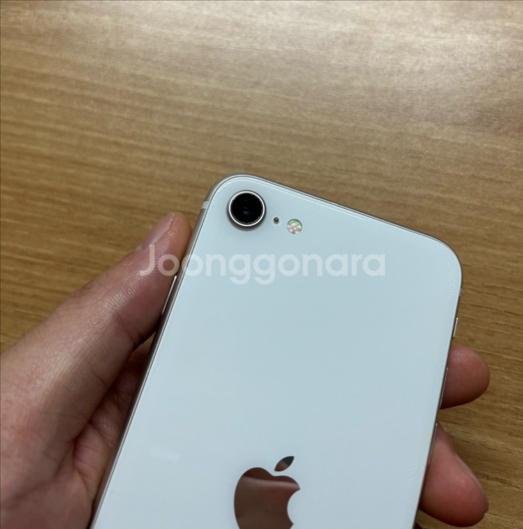 아이폰SE3 화이트 64GB--1