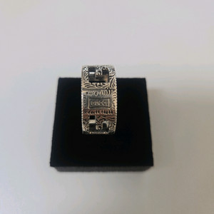 구찌 인터로킹 G 실버 반지 AG925