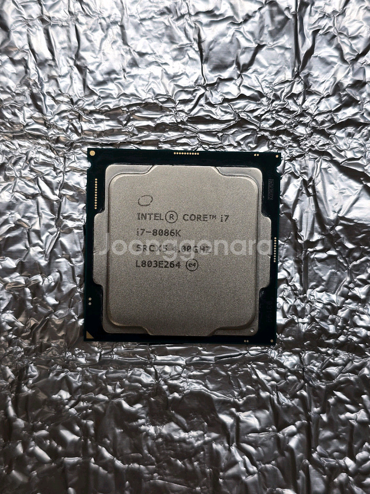 인텔 코어i7-8086k CPU--0