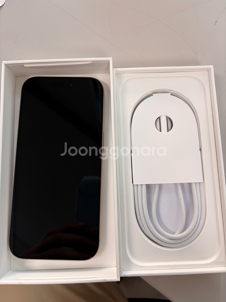 아이폰16 프로 내추럴티탄 128G 리퍼미사용--0