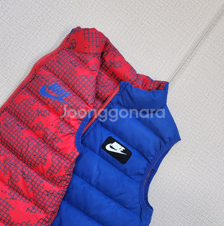 나이키 키즈 140 양면 패딩 조끼--1