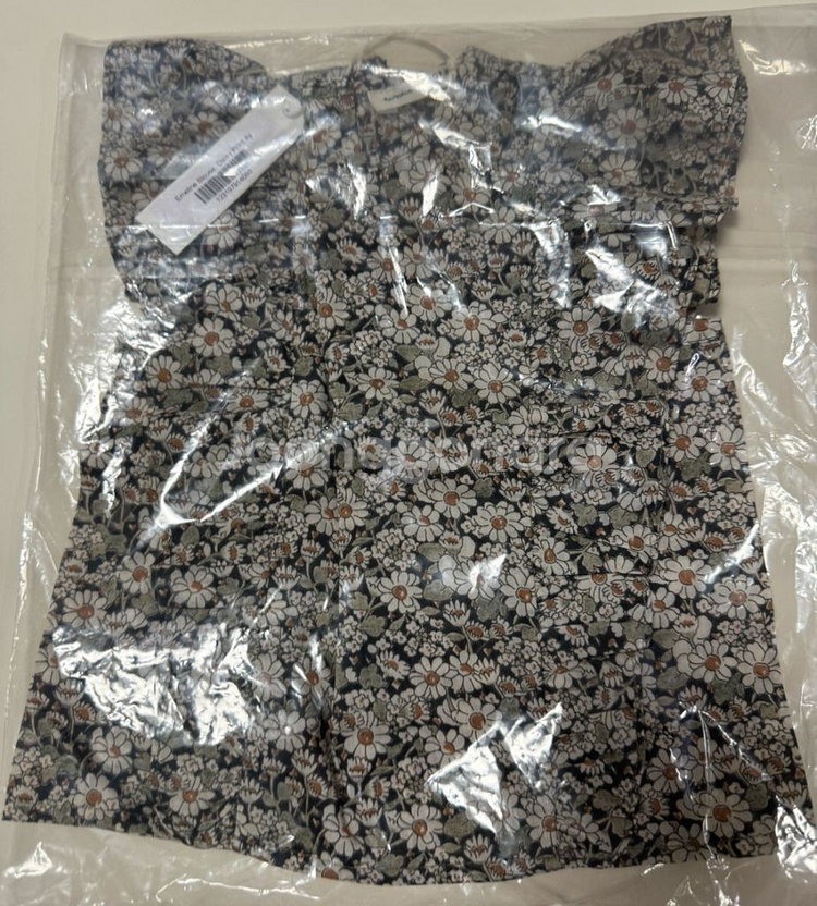 수어플룸 데이지블라 4y 새상품--0