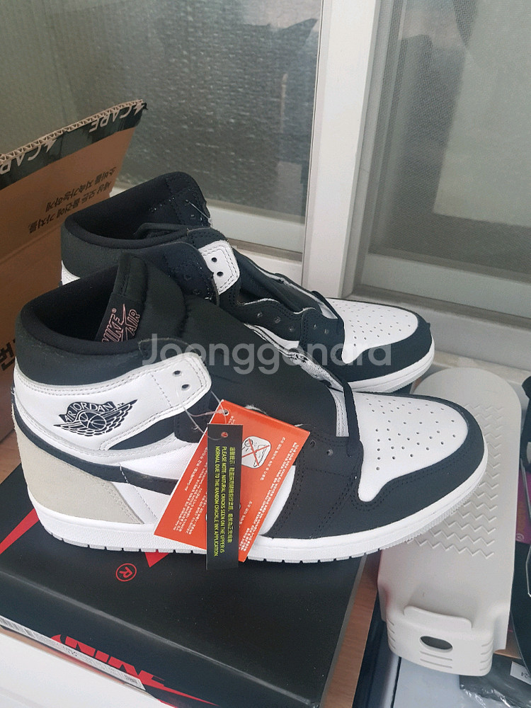 나이키 에어조던1 레트로 하이 OG 블리치드코랄280--0