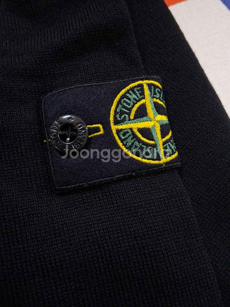 스톤아일랜드 키즈 니트 새상품--2