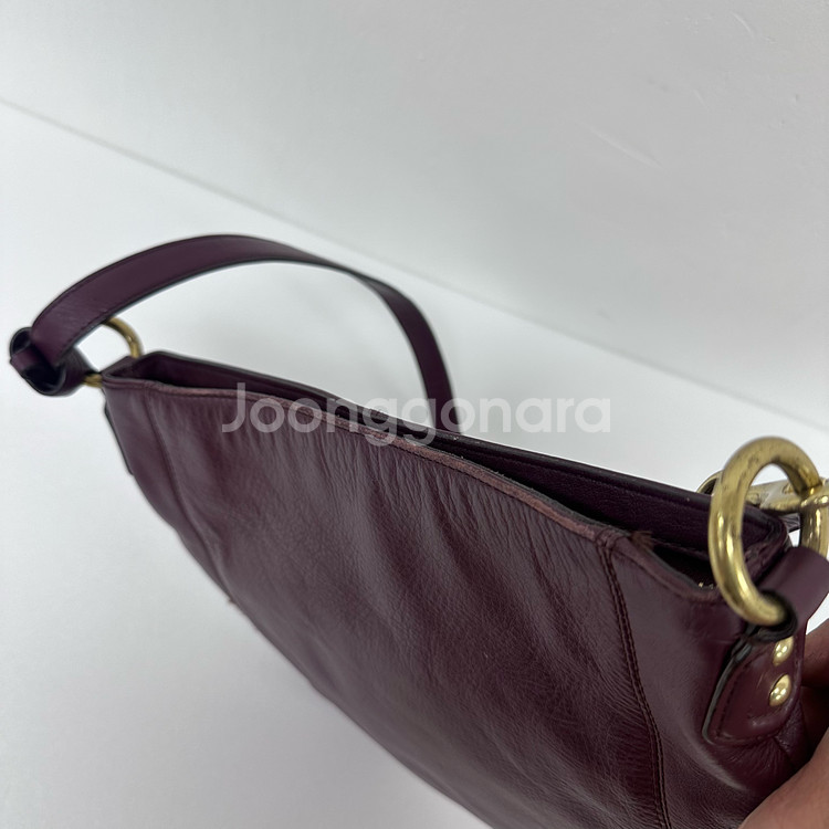 COACH 코치 버건디 가죽 숄더백 크로스백--4