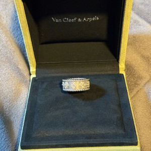 18k 천연다이아 반지