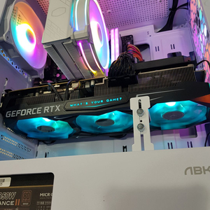 RTX 3080 라이젠7 5700X 게이밍컴퓨터