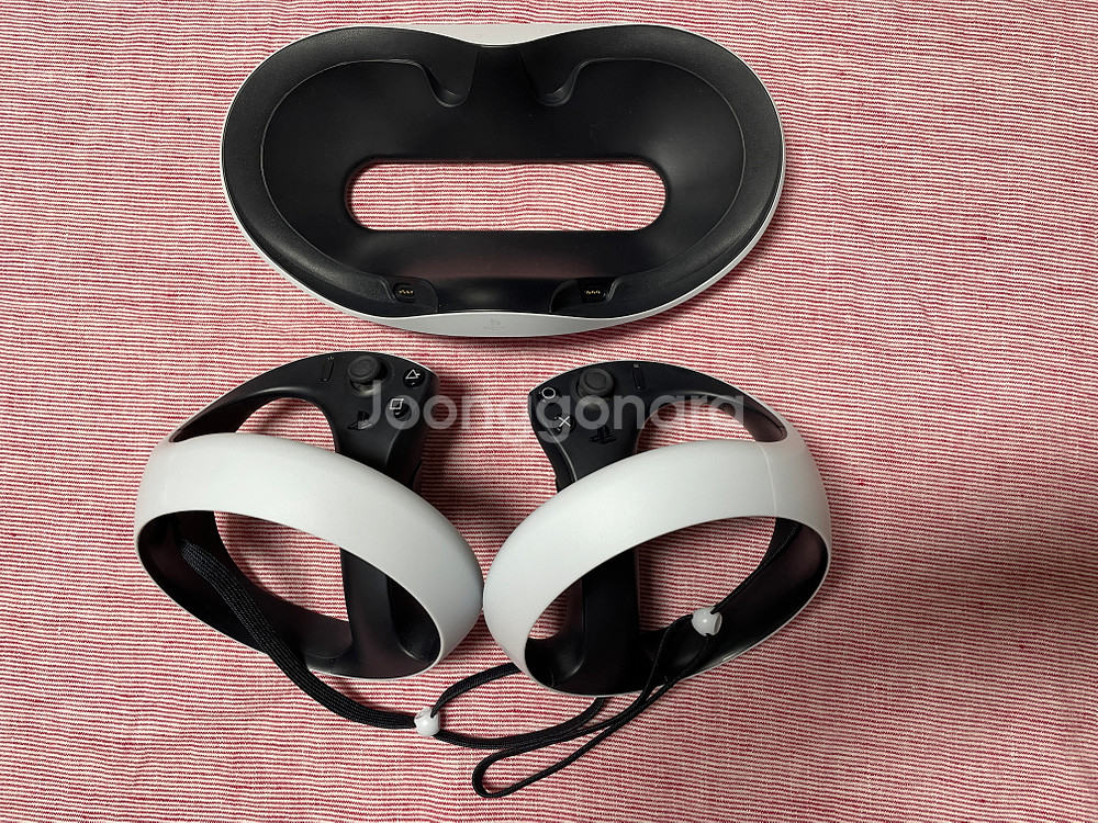 플스5 PSVR2 풀셋 정품충전기/렌즈가이드/신테크 보관가방--8