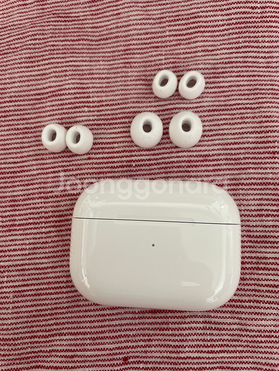 애플에어팟프로2 c타입 (25/10월생산) 애플케어플러스 엘라고 아머케이스--0