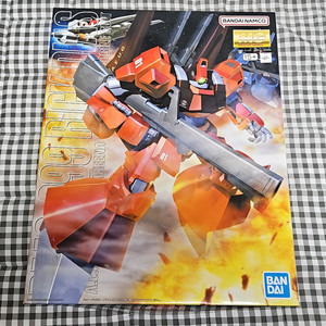 반다이 건담 프라모델 MG 릭디아스 크와트로 버지나기 미개봉 판매