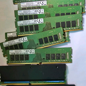 삼성전자 DDR4 16GB PC4 - 21300(2666V) 데스크탑 메모리 램 총6개