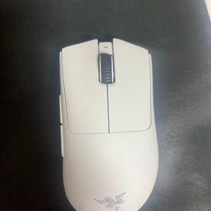 레이저 데스에더v3 pro 화이트 상태ss급 싸게판매합니다