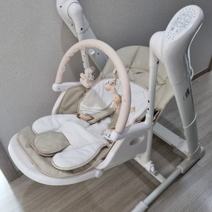 시크 아기 하이체어 식탁의자 자동스윙바운서