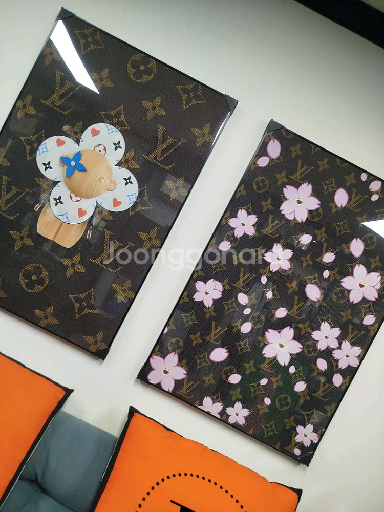 루이비통 모노그램 대형 그림 액자 팝아트 인테리어소품 인테리어액자 명품그림 명품액자 가방 지갑 카이카이키키 꽃그림--5