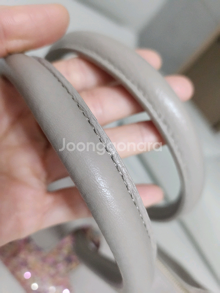 제이에스티나 스팽글 토트백 숄더백 소가죽가방--4