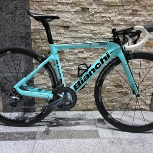 비앙키 아리아 풀카본 초경량7kg대 로드자전거 풀 울테그라