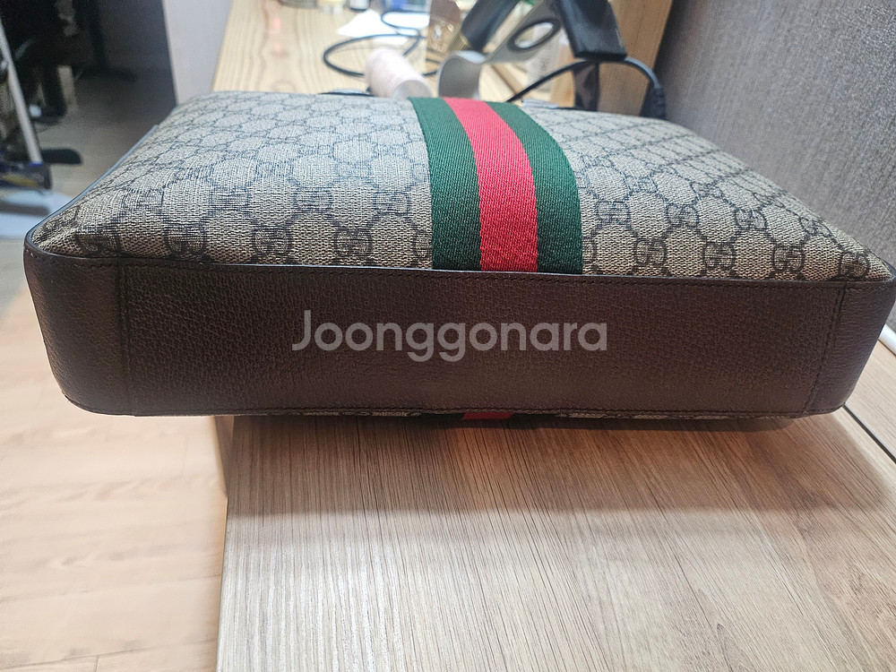 구찌 오피디아 GG 수프림 서류가방--2