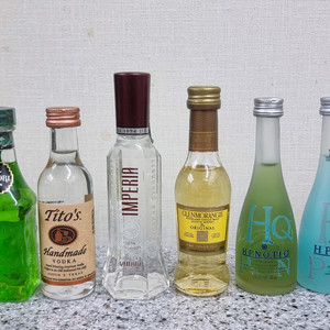 장식용 미니어처 컬렉션