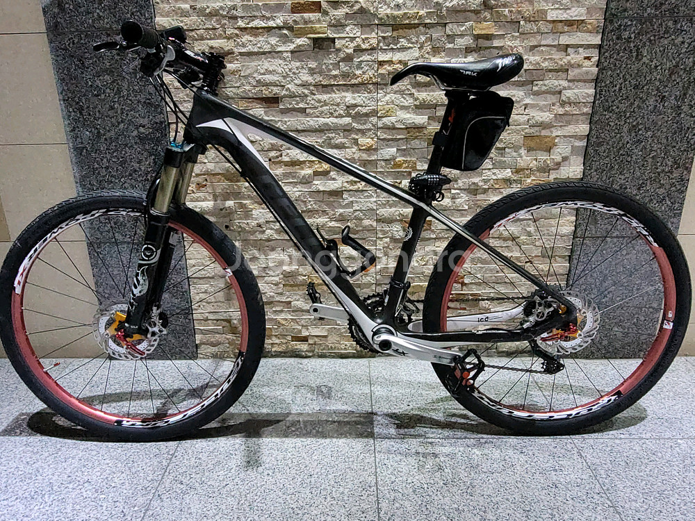 첼로 풀카본 초경량10kg대 MTB 자전거 풀xt 폭스샥--1