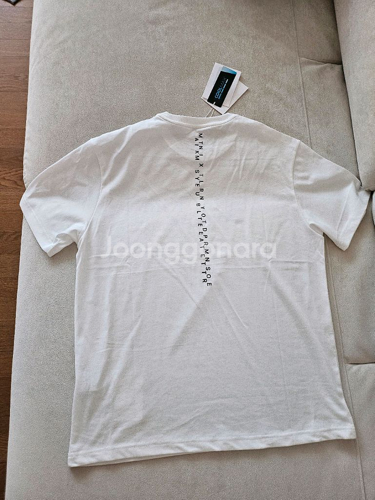 (새상품) 마뗑킴 스타일런 티셔츠 XL + 모자 +가방--4