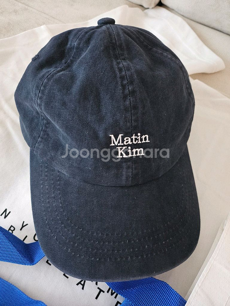 (새상품) 마뗑킴 스타일런 티셔츠 XL + 모자 +가방--7