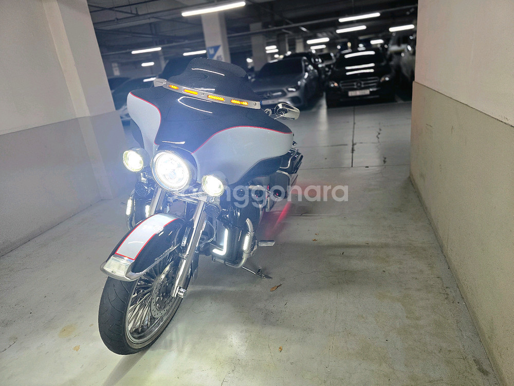 할리데이비슨 울트라--1