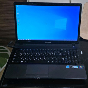 삼성 노트북 NT300r5a