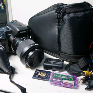 소니 DSLR A300 카메라 및 줌렌즈 18-70