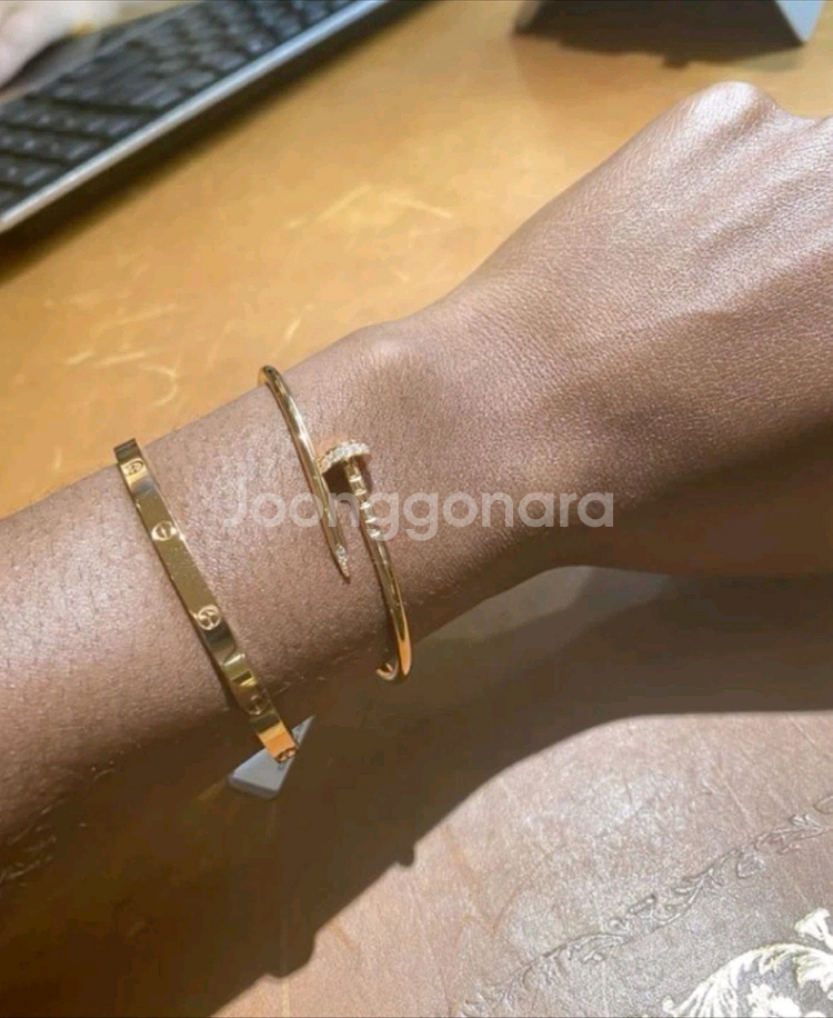 까르띠에 러브 팔찌 17호--0