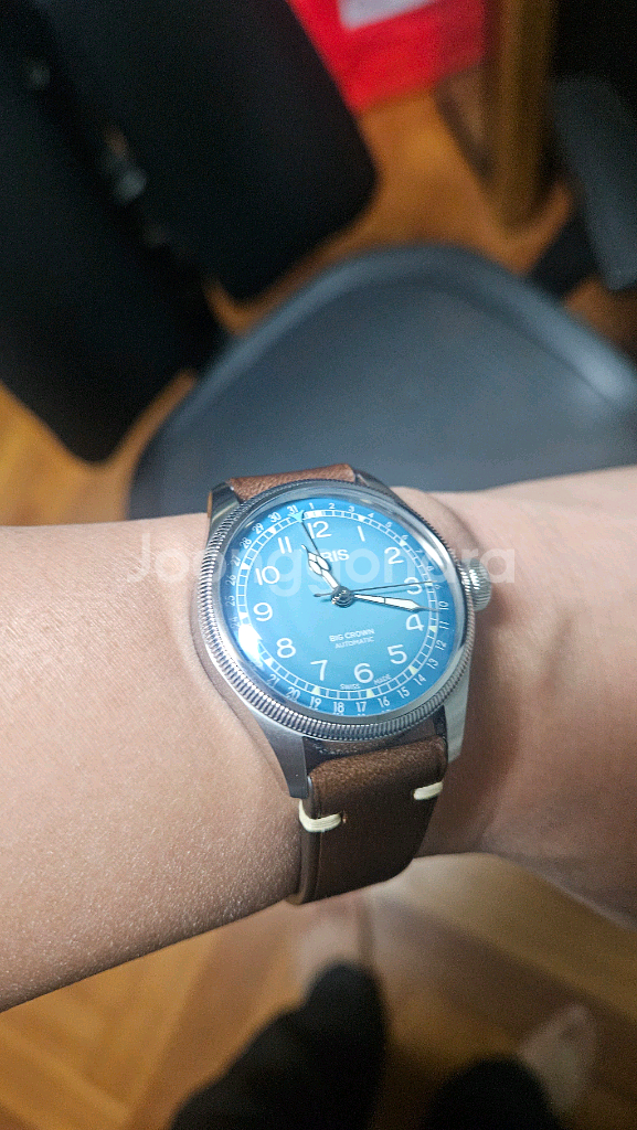 오리스 빅크라운 체르보 볼란테--0