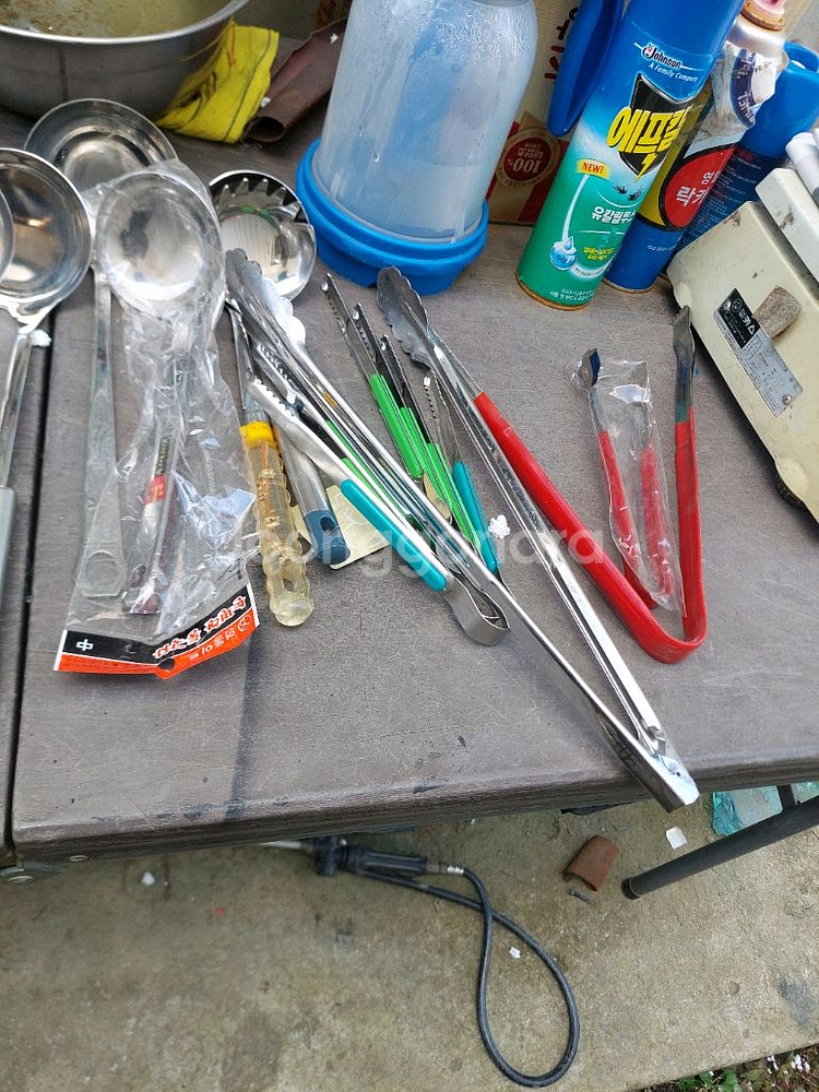 업소용 스테인리스 국자 집게 12개 7개 미사용--2