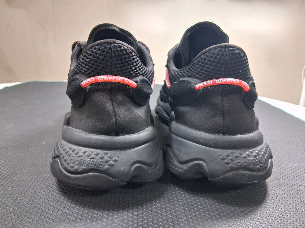 아디다스 오즈위고 블랙 메쉬러닝화 260~265mm--6