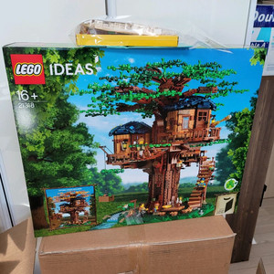 레고 21318 트리하우스+21338 A형 오두막 팝니다