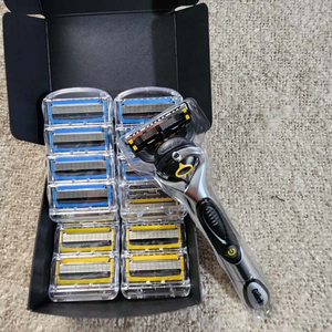 질레트 면도기 면도날(15개)