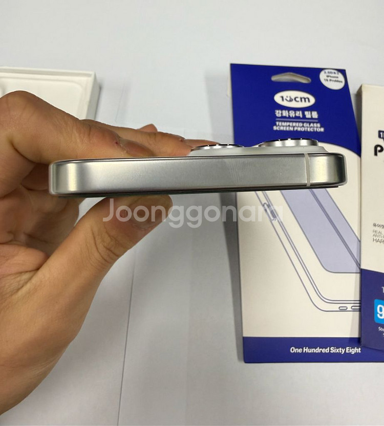 아이폰16프로맥스 화이트티타늄--3