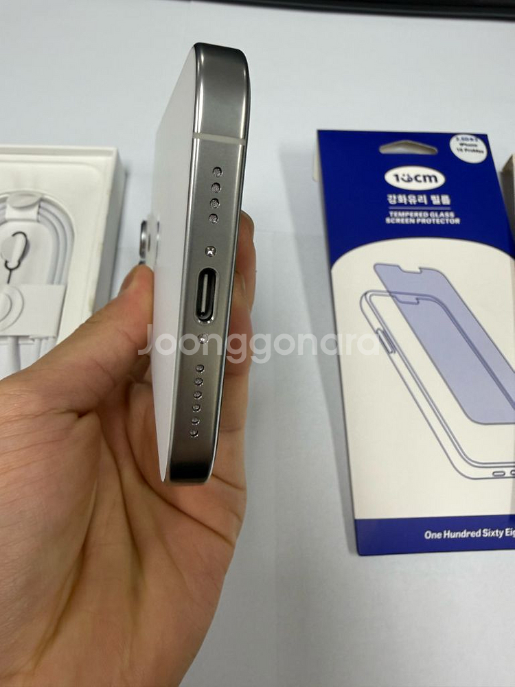 아이폰16프로맥스 화이트티타늄--5